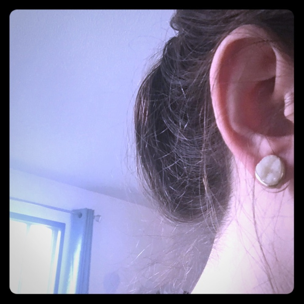 Earring studs